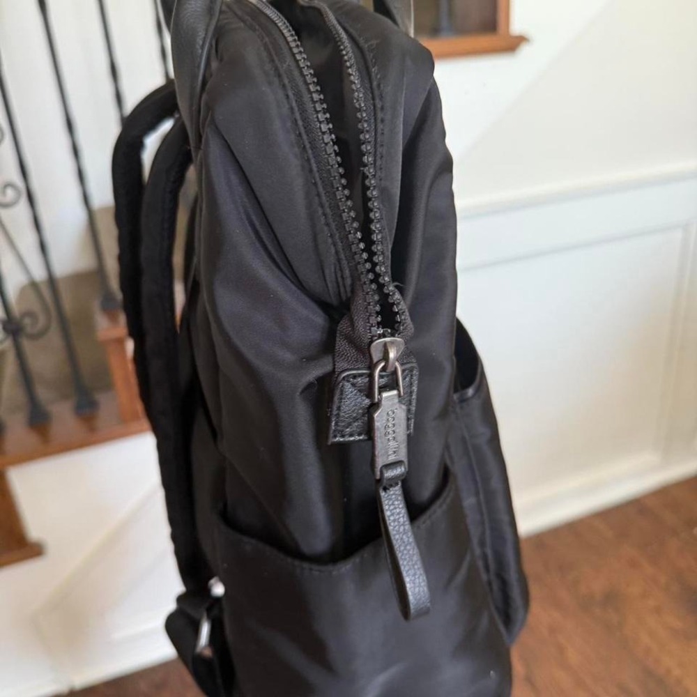 Black Baggallini Backpack With Multiple Pockets A… - image 2